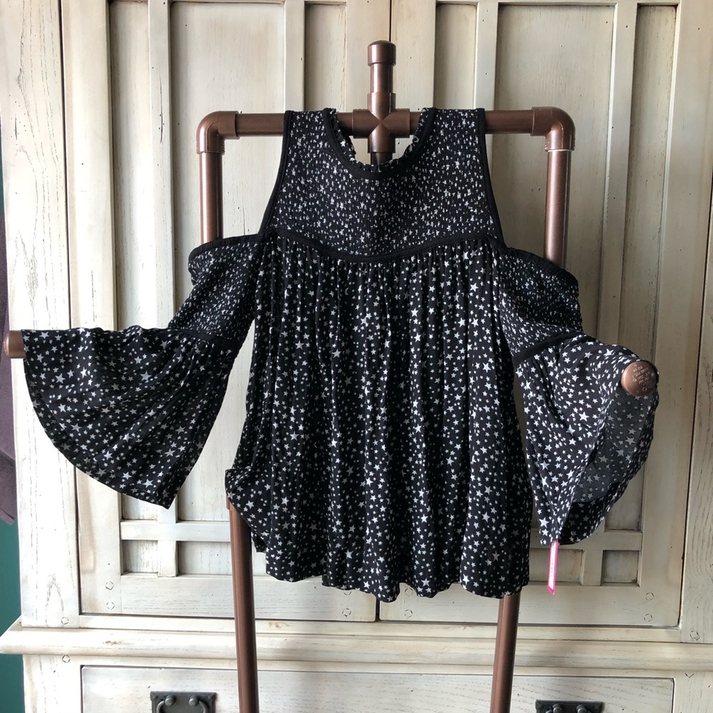 Flowy Shoulder Cut-Out Shirt